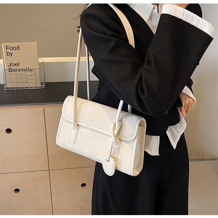 Women's White Leather Shoulder Bag 2024 New Arrival — feature 20