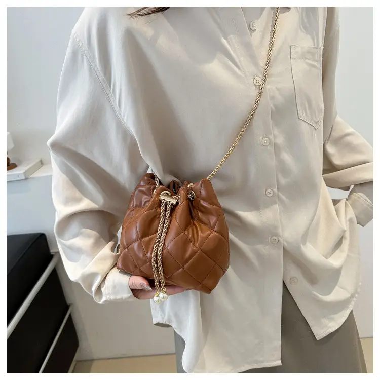 Korean Style Chain Mini Shoulder Bag for Women — feature 17