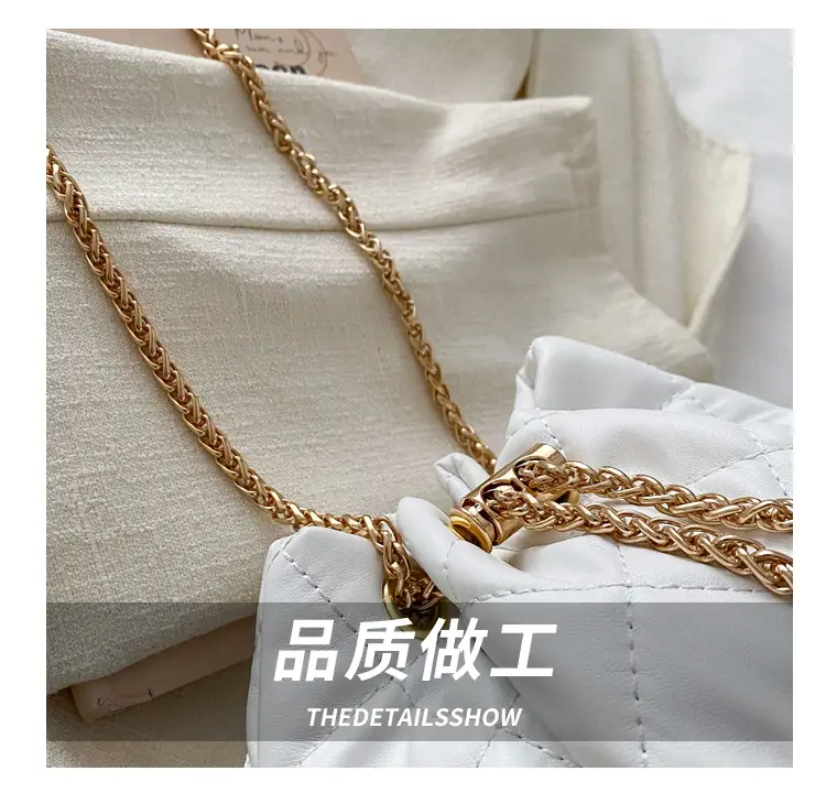 Korean Style Chain Mini Shoulder Bag for Women — feature 4