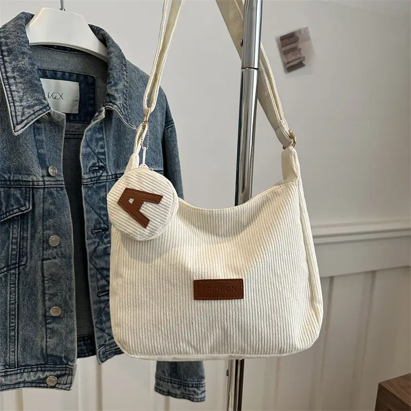Women's Black Crossbody Shoulder Bag 2024 New Arrival - Image 7