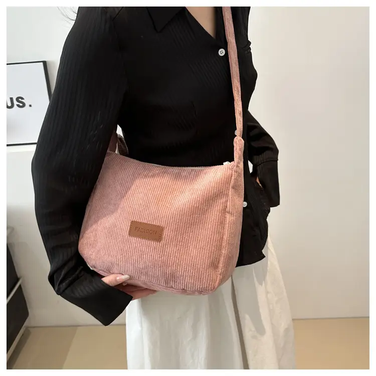 Women's Black Crossbody Shoulder Bag 2024 New Arrival — feature 20