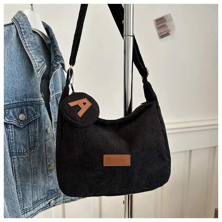 Women's Black Crossbody Shoulder Bag 2024 New Arrival - Image 5
