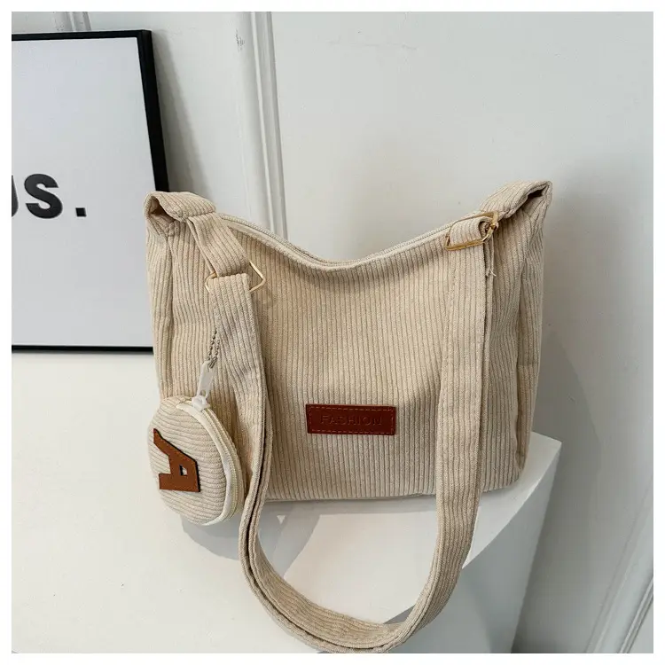 Women's Black Crossbody Shoulder Bag 2024 New Arrival - Image 6