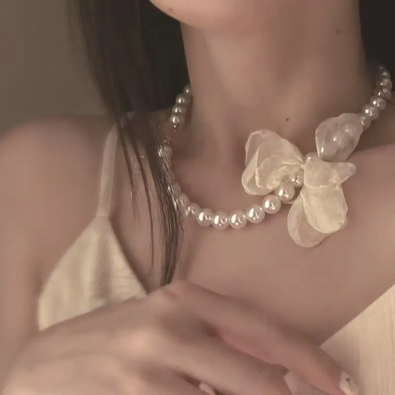 French Style Pearl Bow Necklace for Women - Image 11
