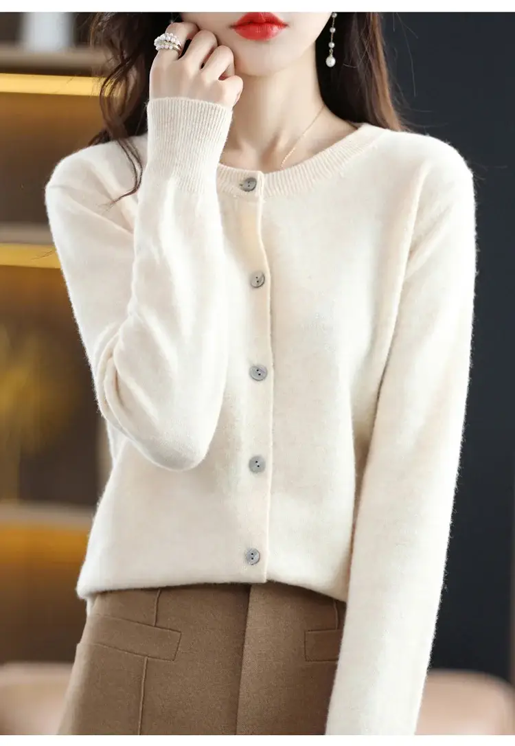 Women's 2023 Knitted Cardigan Red Long Sleeve — feature 10