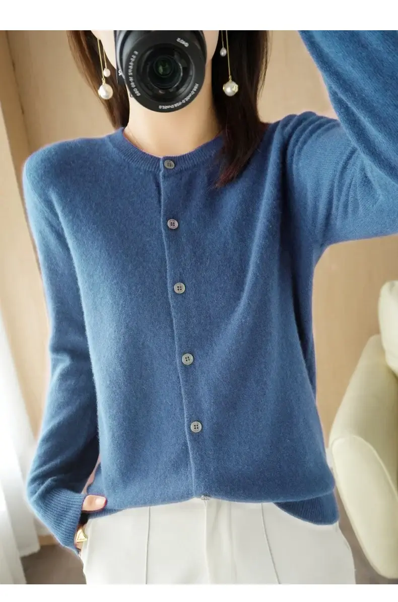 Women's 2023 Knitted Cardigan Red Long Sleeve — feature 18