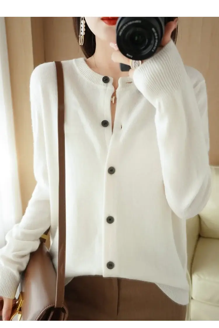 Women's 2023 Knitted Cardigan Red Long Sleeve — feature 40