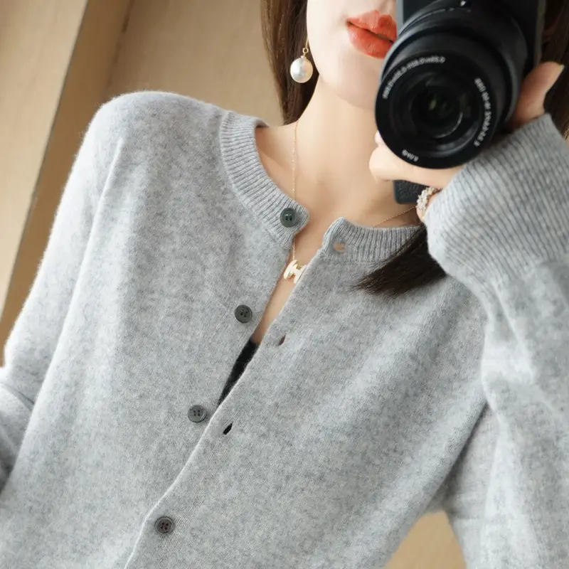 Women's 2023 Knitted Cardigan Red Long Sleeve - Image 10