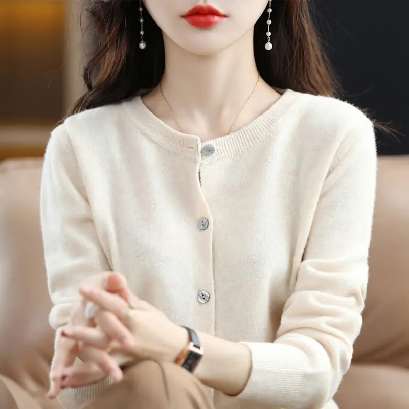 Women's 2023 Knitted Cardigan Red Long Sleeve - Image 2