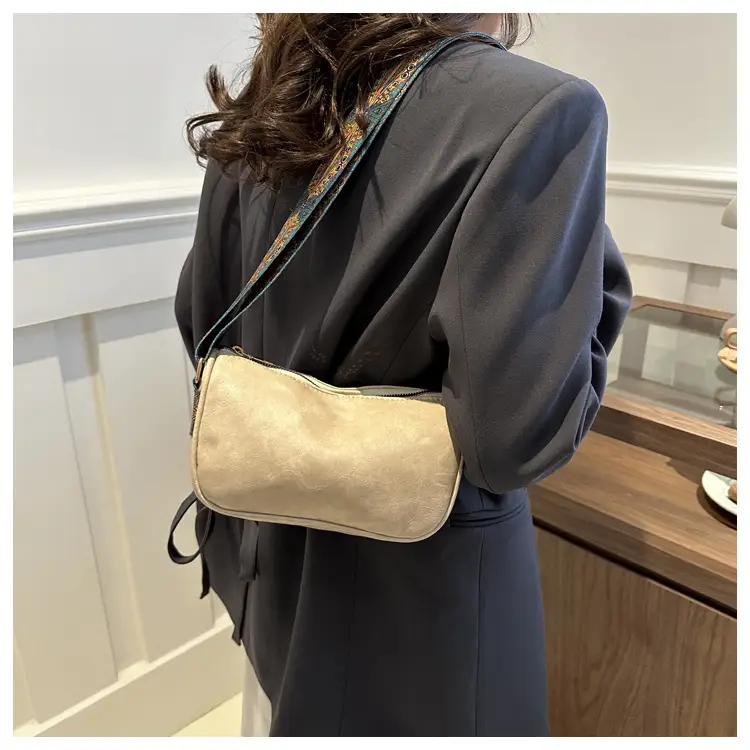 Retro Pink Shoulder Crossbody Bag for Women — feature 13