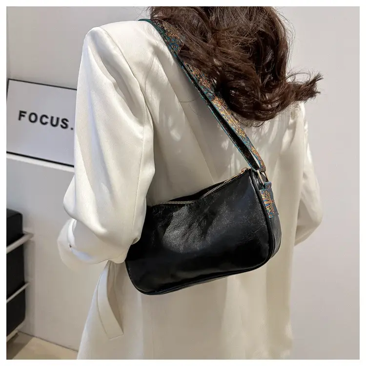 Retro Pink Shoulder Crossbody Bag for Women — feature 17