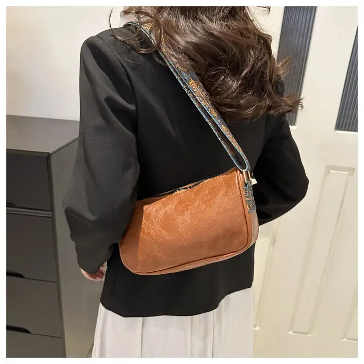 Retro Pink Shoulder Crossbody Bag for Women — feature 25