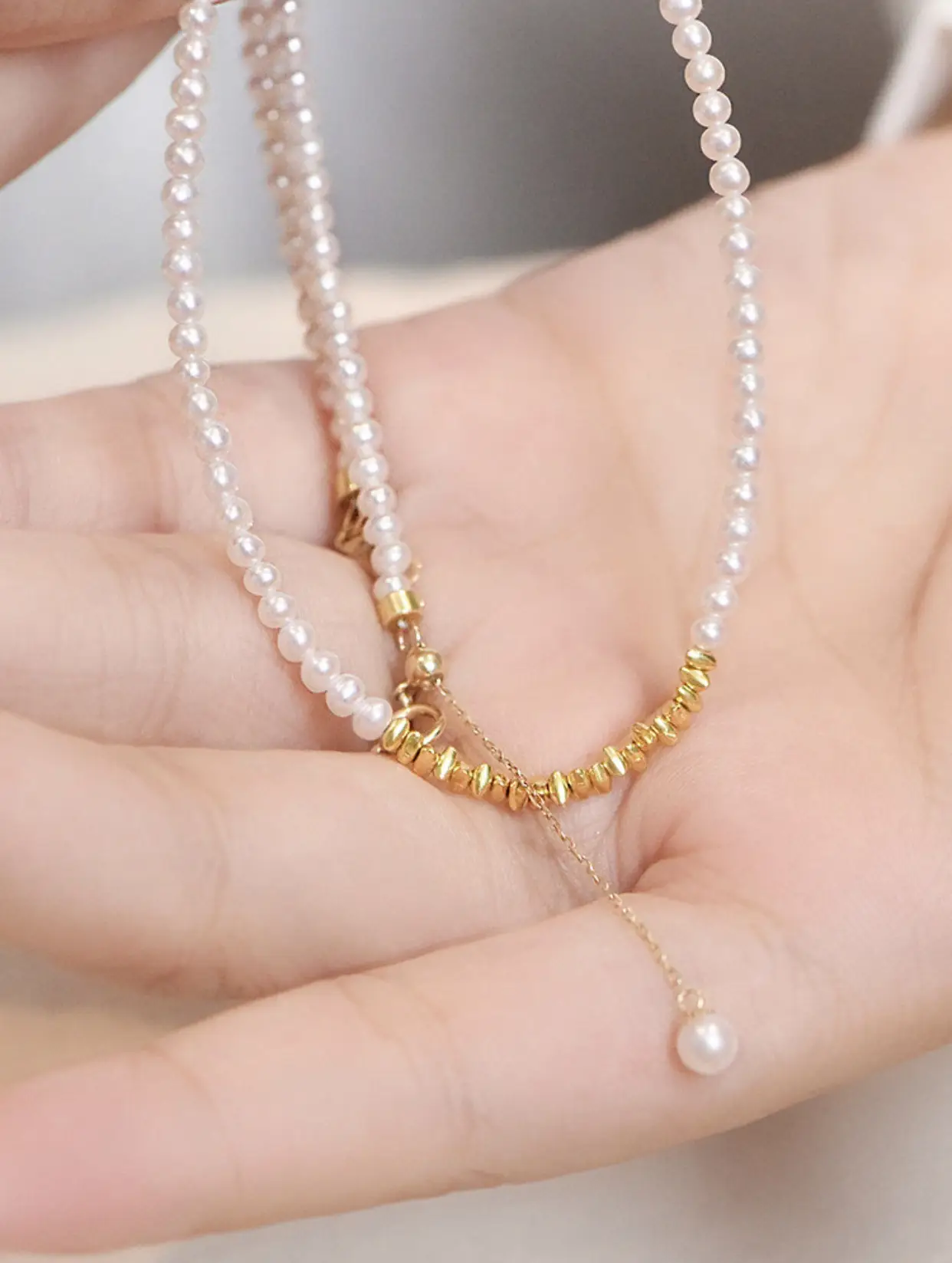 18K Gold Triangle Beads Jewelry Accessories Au750 — feature 6
