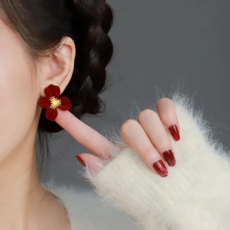 925 Silver Pearl Stud Earrings for Women - Image 27