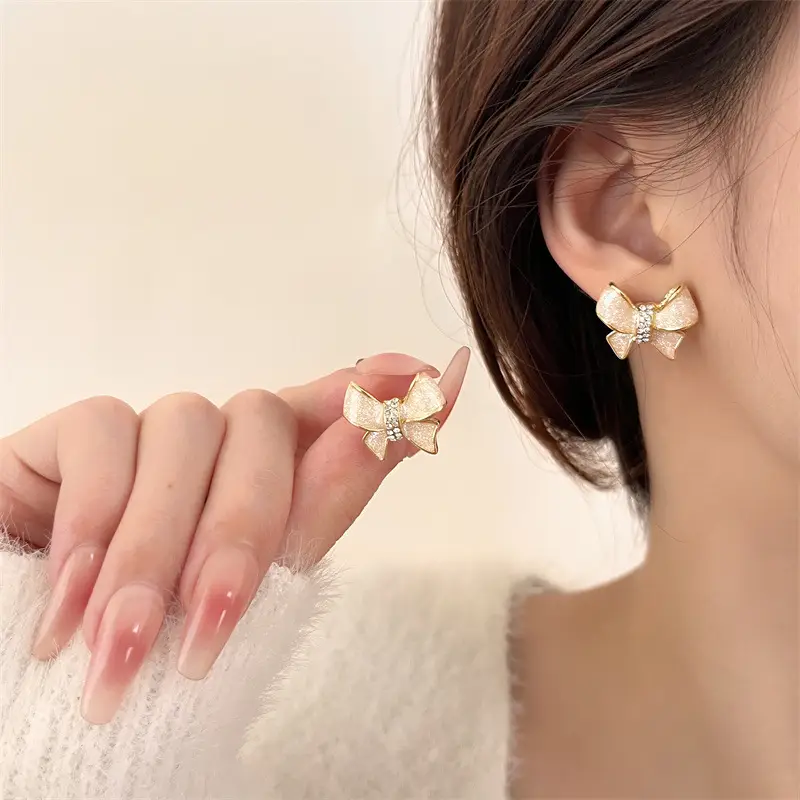 925 Silver Pearl Stud Earrings for Women - Image 30