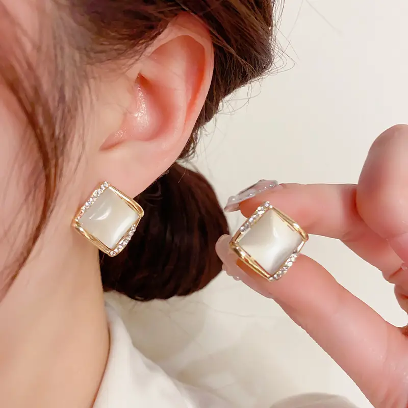 925 Silver Pearl Stud Earrings for Women - Image 77
