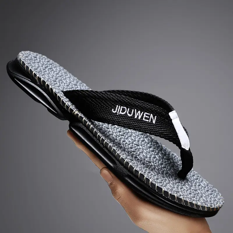 European and American fashion live slippers men's summer new beach flip-flops outdoor non-slip flip-flops foreign trade Men - Image 6