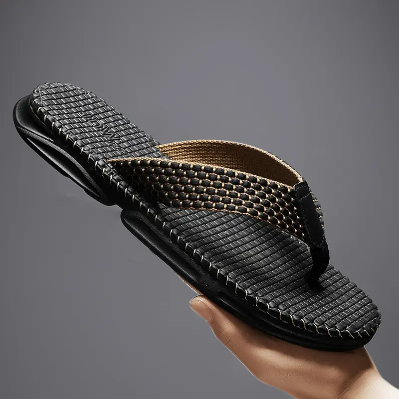 European and American fashion live slippers men's summer new beach flip-flops outdoor non-slip flip-flops foreign trade Men - Image 7