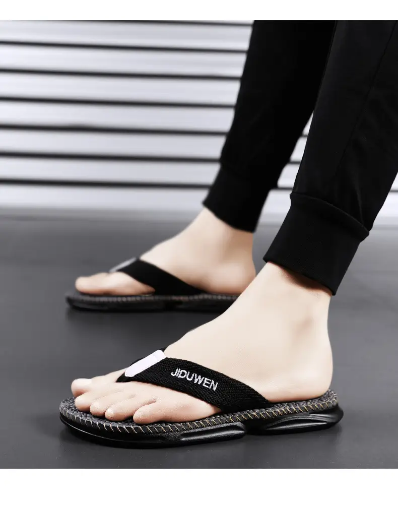 European and American fashion live slippers men's summer new beach flip-flops outdoor non-slip flip-flops foreign trade Men — feature 40