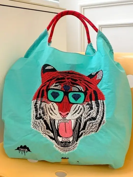 Women's Cartoon Tiger Embroidered Tote Bag - Image 2