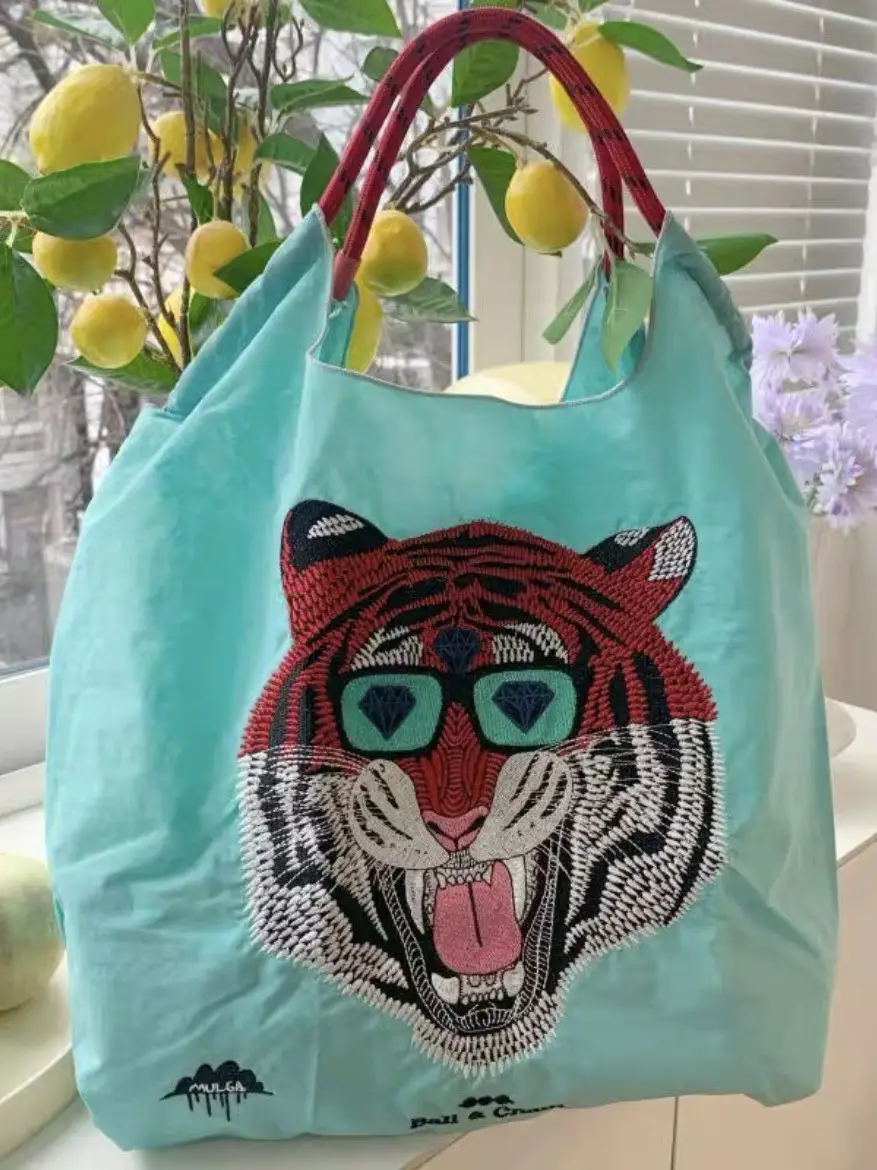 Women's Cartoon Tiger Embroidered Tote Bag - Image 3