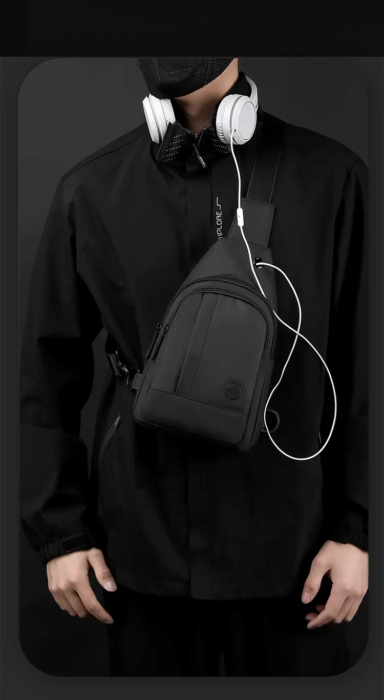 Men's Black Waterproof Shoulder Messenger Bag — feature 4