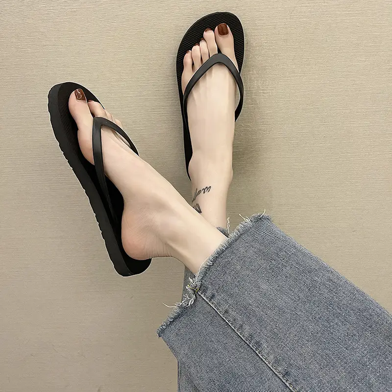 2026 Summer Flip-Flops for Women, Outdoor Wear, Beach Flat Slippers, Non-Slip Black Sandals, Comfortable and Quick-Drying - Image 10