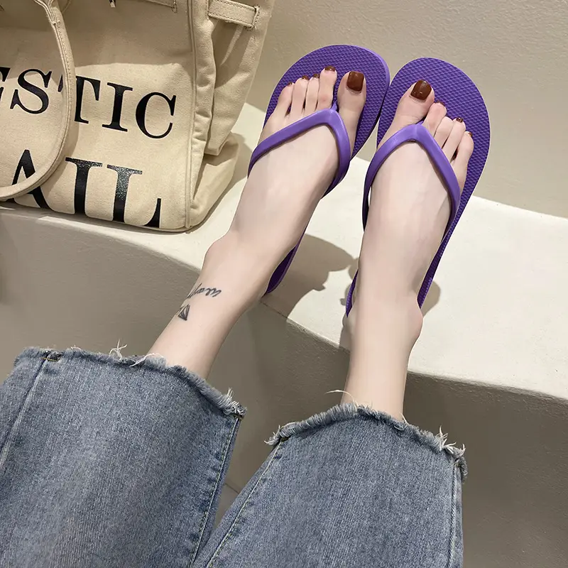 2026 Summer Flip-Flops for Women, Outdoor Wear, Beach Flat Slippers, Non-Slip Black Sandals, Comfortable and Quick-Drying - Image 8