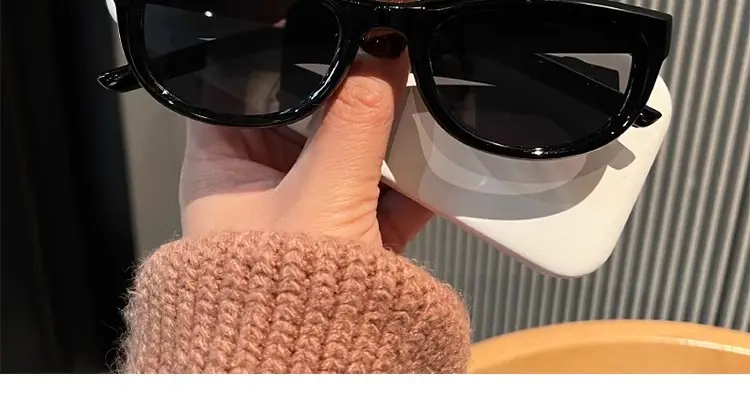 British Cherry Koko Olive Green Cat-Eye Sunglasses for Women Showing Small Faces and Concave Shape Sunshade Street Style Sunglasses — feature 10