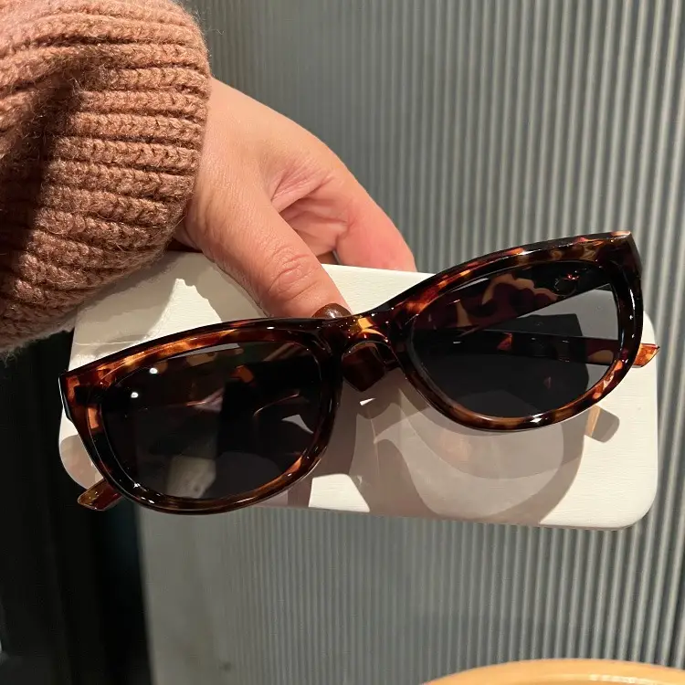 British Cherry Koko Olive Green Cat-Eye Sunglasses for Women Showing Small Faces and Concave Shape Sunshade Street Style Sunglasses - Image 3