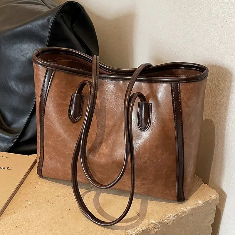 Women's Large Capacity Tan Tote Bag Spring Summer 2024 - Image 7