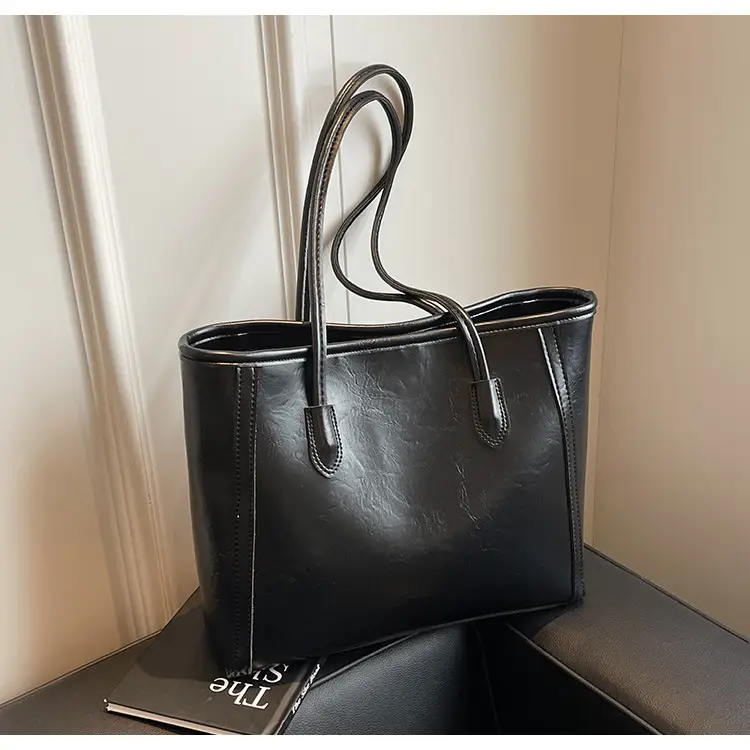 Women's Large Capacity Tote Bag Spring Summer 2026 — feature 22