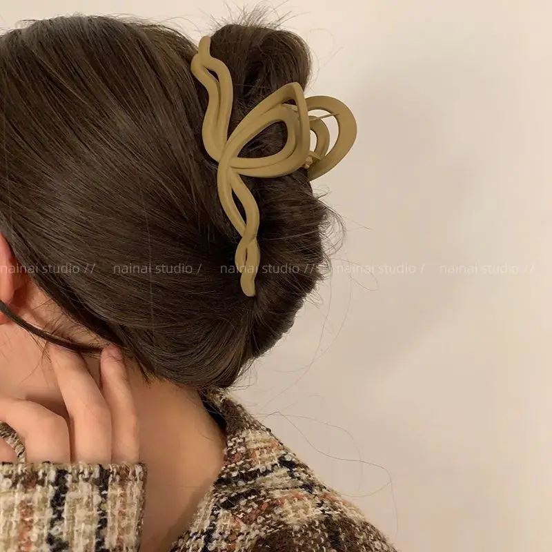 14CM Large Shark Hairpin for Women Girls - Image 8