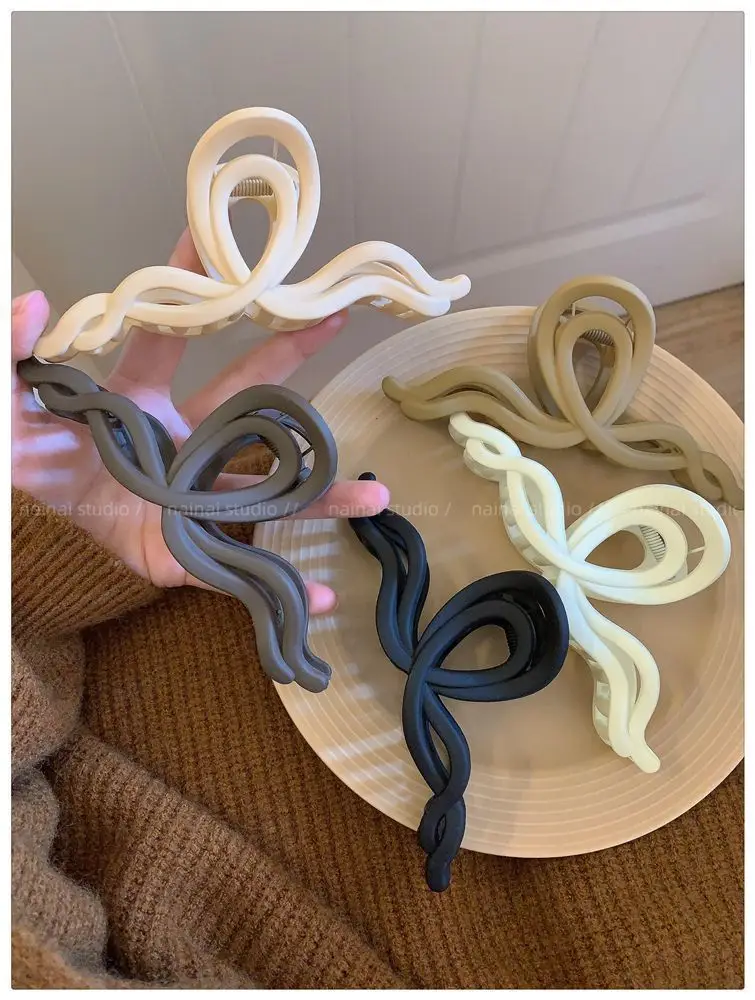 14CM Large Shark Hairpin for Women Girls — feature 9