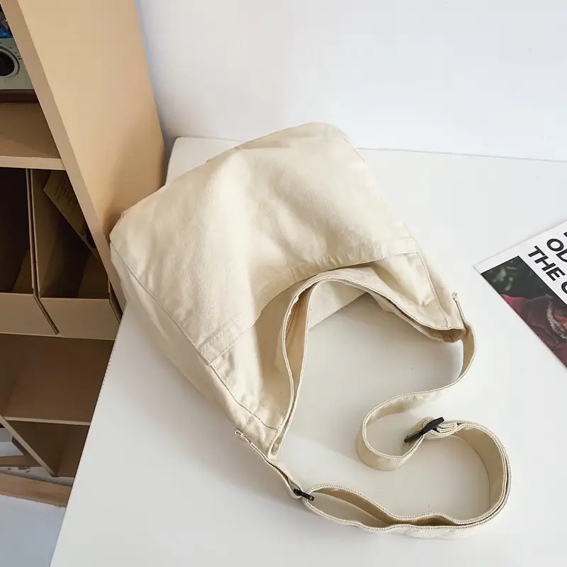 Large Capacity Ins Messenger Bag Cream 2024