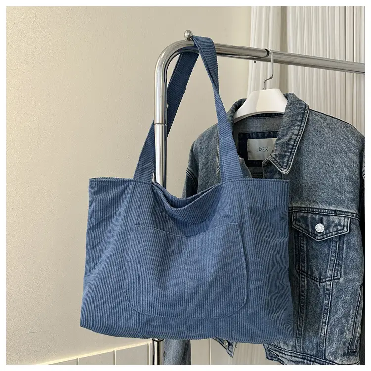 2025 White Corduroy Shoulder Bag Large Capacity Commuting Tote — feature 16