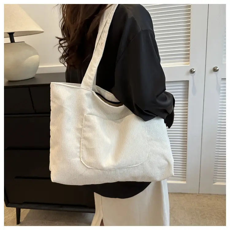 2025 White Corduroy Shoulder Bag Large Capacity Commuting Tote — feature 32