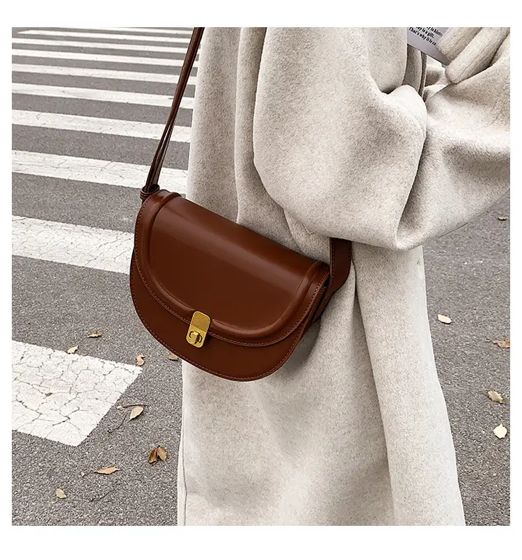 Retro Saddle Shoulder Messenger Bag Brown 2024 β feature 19