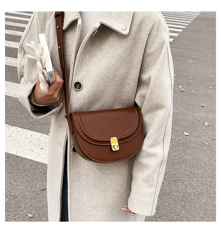 Retro Saddle Shoulder Messenger Bag Brown 2024 β feature 21