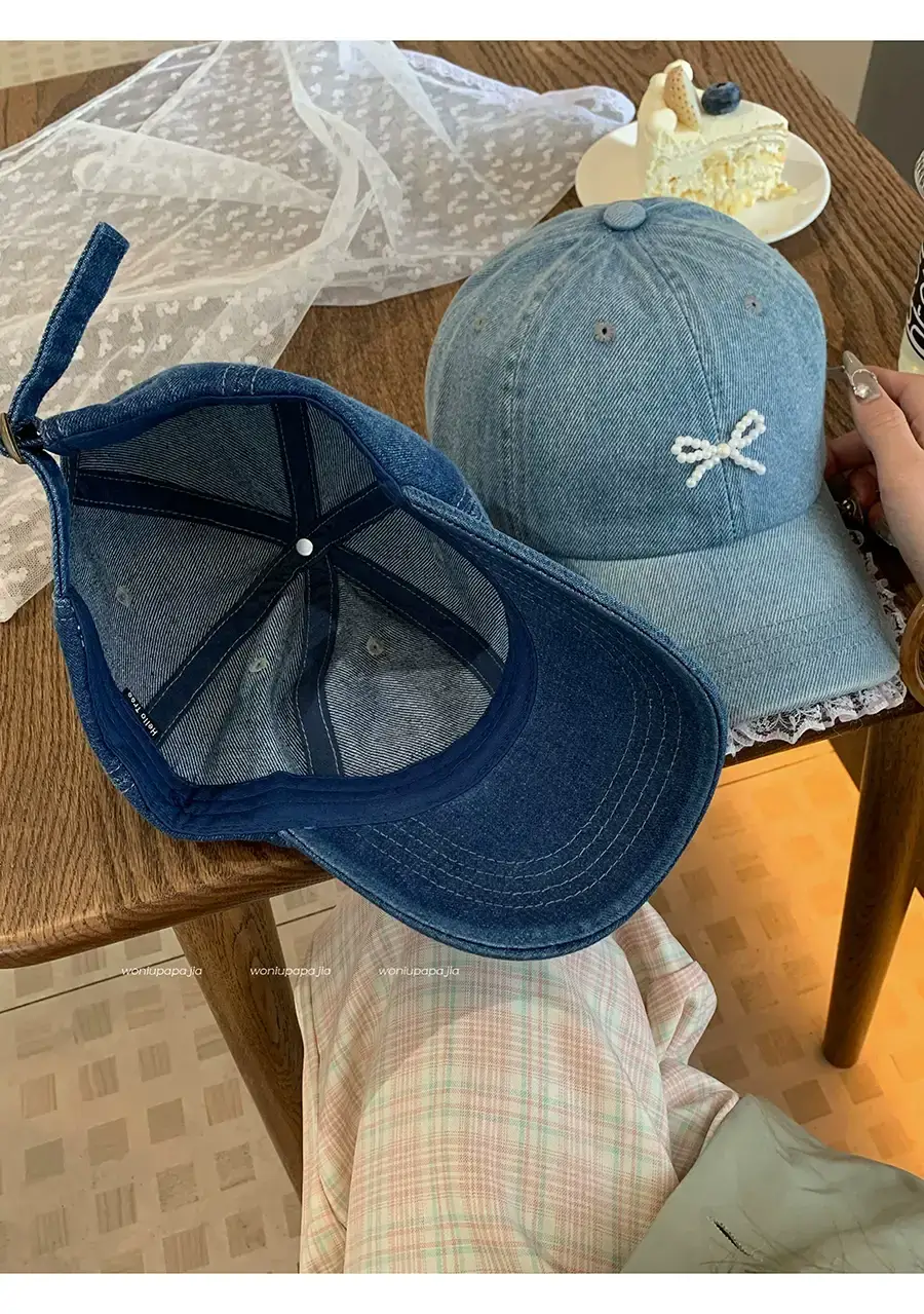 Women Bow Peaked Cap Black 2024 — feature 10