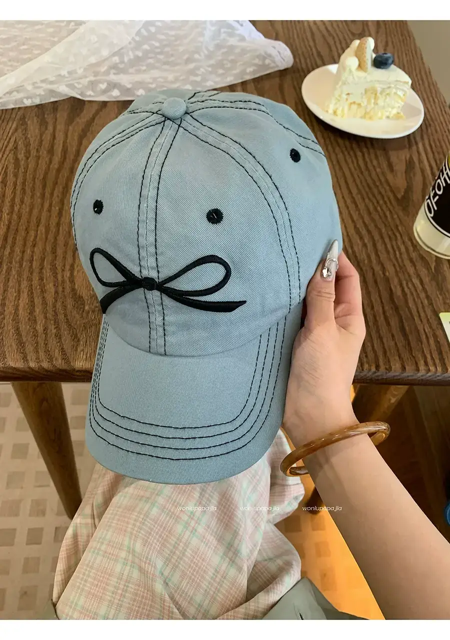 Women Bow Peaked Cap Black 2024 — feature 12