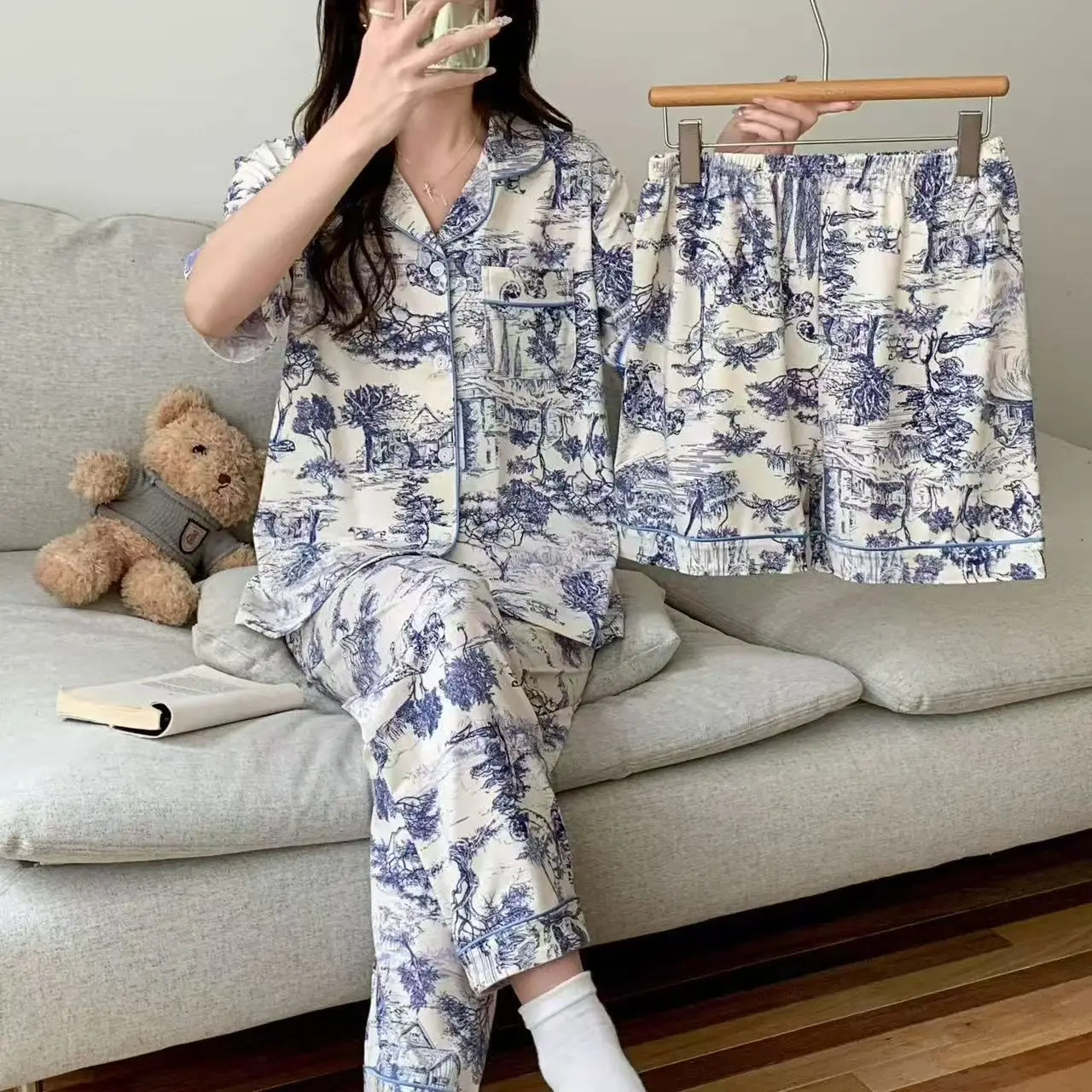 Rabbit Print Women's Black Pajamas Set Plus Size - Image 42