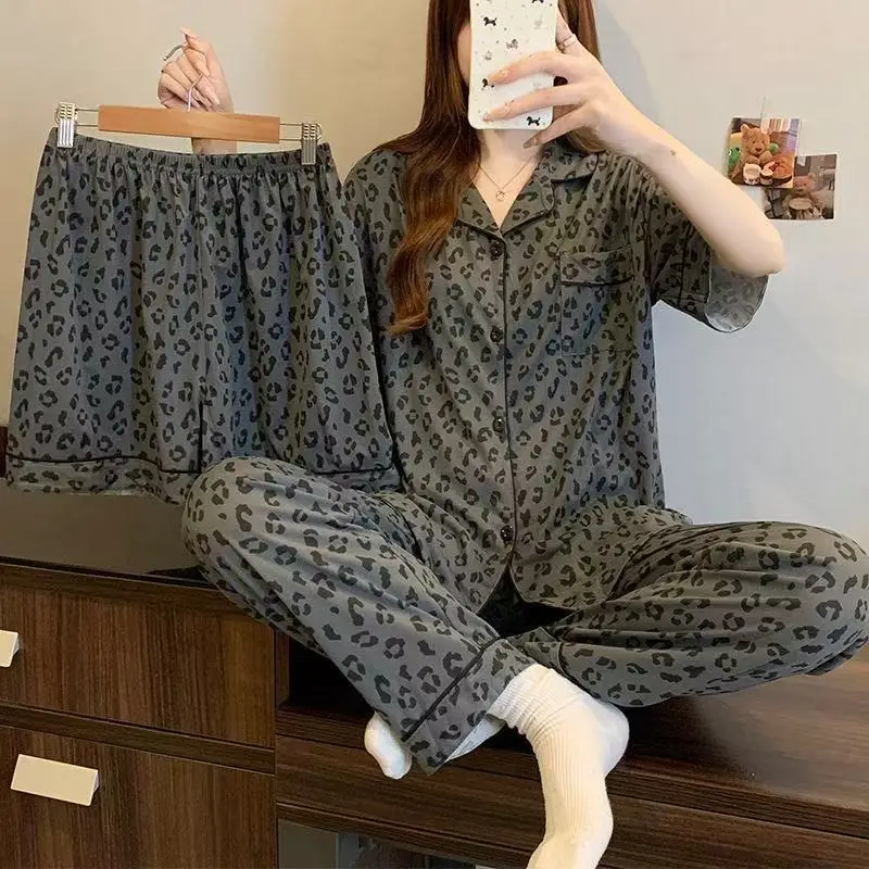 Rabbit Print Women's Black Pajamas Set Plus Size - Image 45