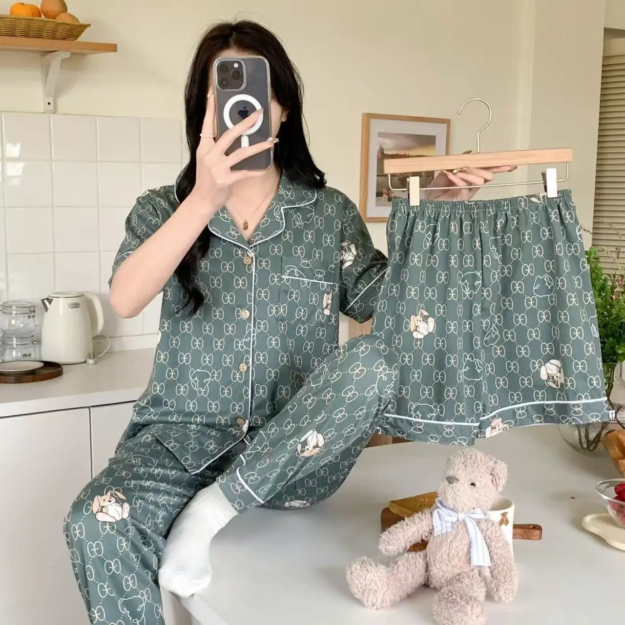 Rabbit Print Women's Black Pajamas Set Plus Size - Image 47