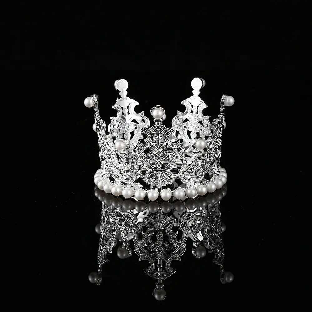 Silver Pearl Crown Crown Decor 7.5cm Diameter — feature 1