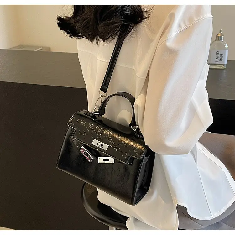 Women's Crossbody Tote Bag with High-Grade Leather & Platinum Hardware — feature 20