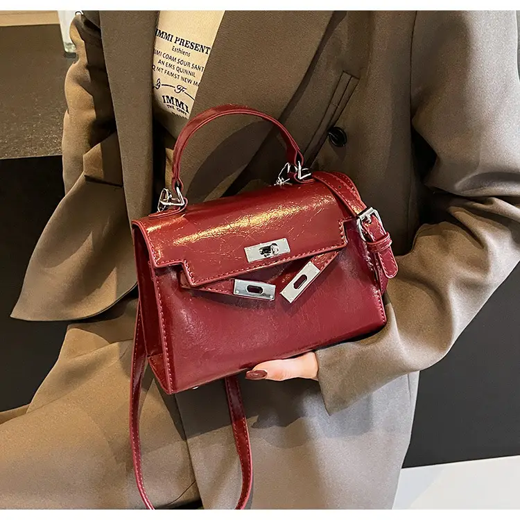 Women's Crossbody Tote Bag with High-Grade Leather & Platinum Hardware — feature 27
