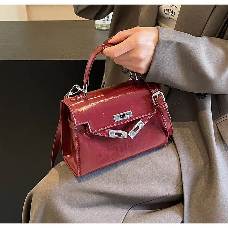 Women's Crossbody Tote Bag with High-Grade Leather & Platinum Hardware — feature 28