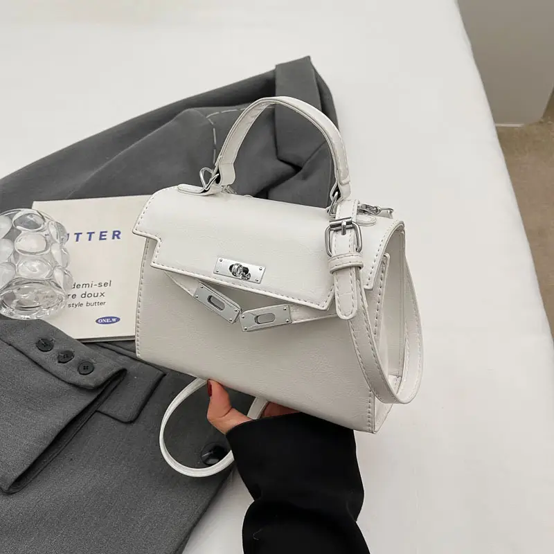Women's Crossbody Tote Bag with High-Grade Leather & Platinum Hardware - Image 5