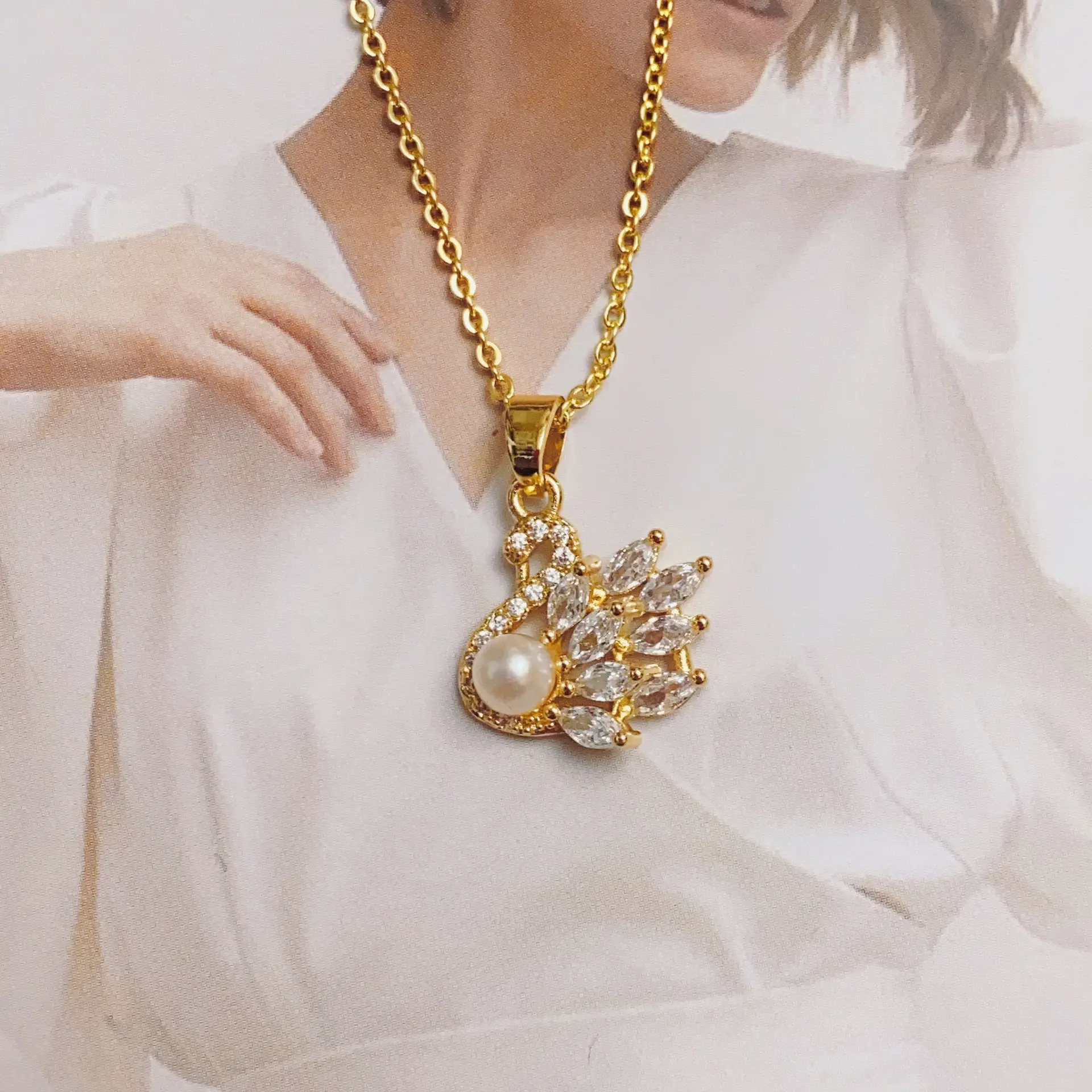 Women's Pearl Pendant Necklace with Balance Wood & Copper Bag - Image 26